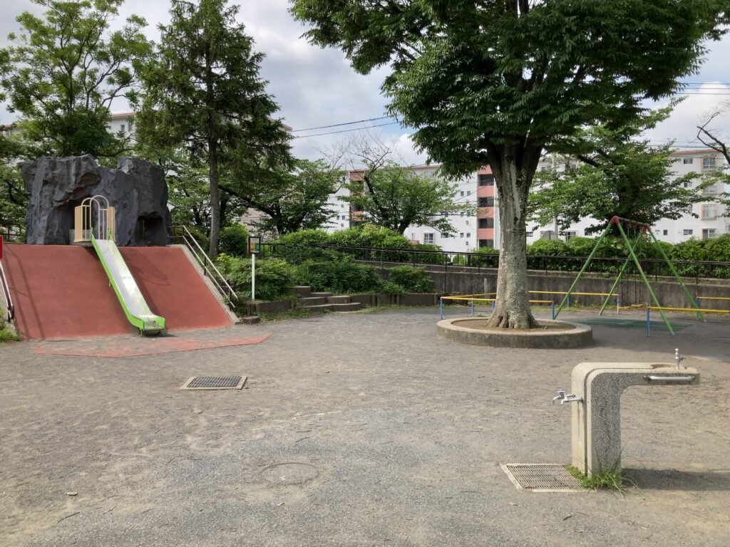 新桜ケ丘第五公園